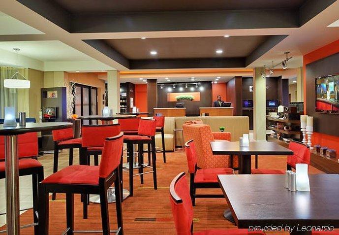Courtyard Tallahassee North/I-10 Capital Circle Restaurante foto